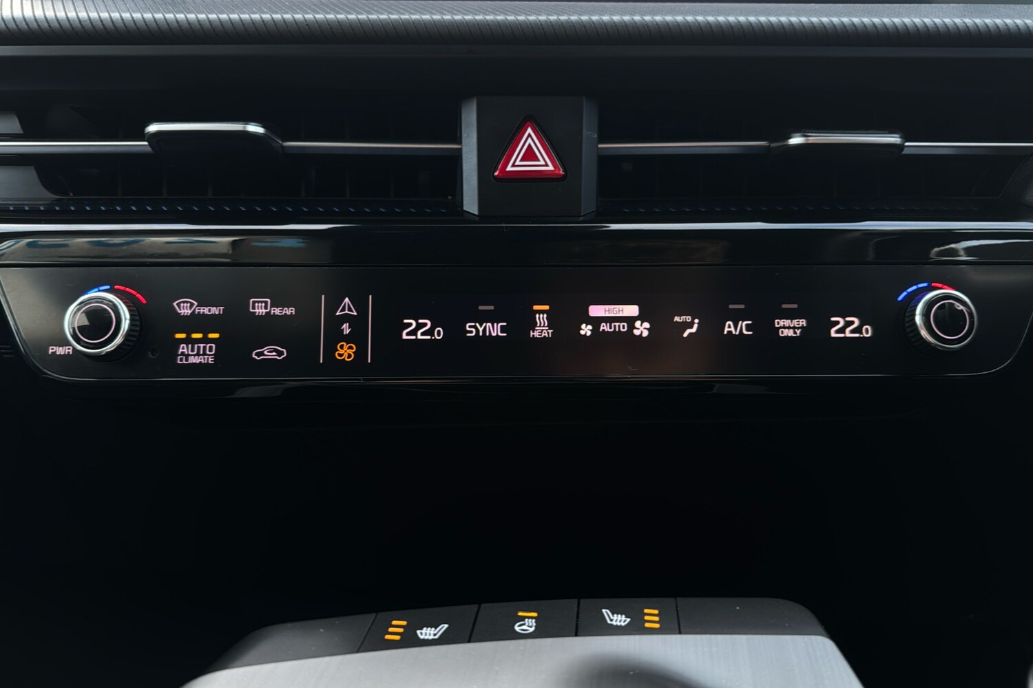 Used Kia EV6 2024 for sale - 76905891: Photo 16