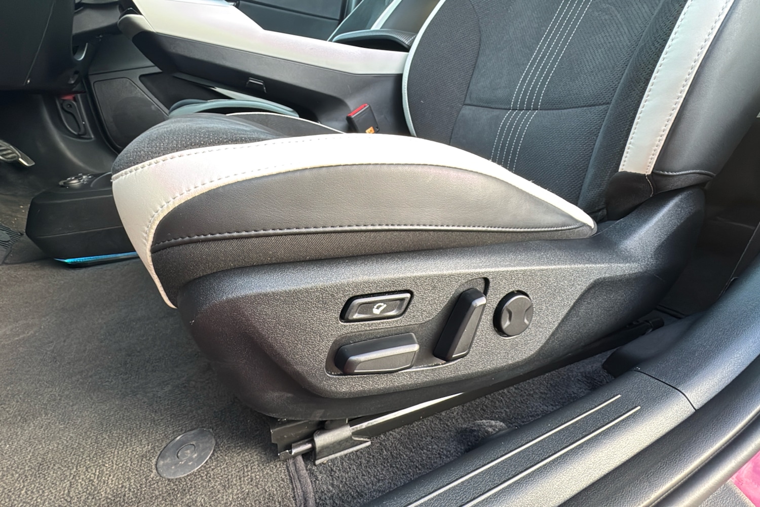 Used Kia EV6 2024 for sale - 76905891: Photo 24