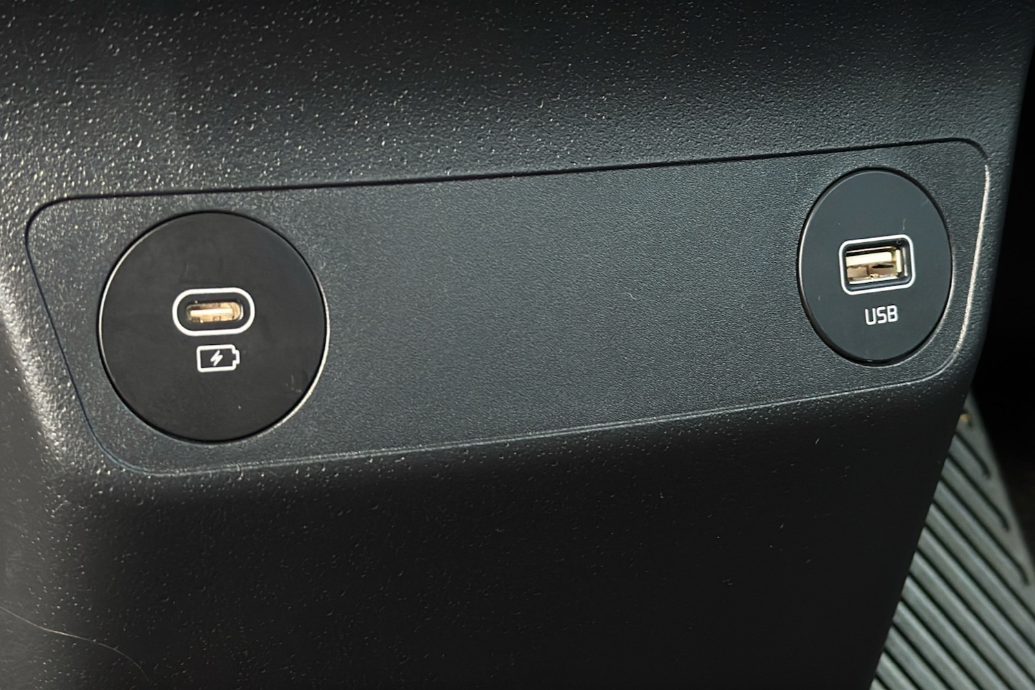 Used Kia EV6 2024 for sale - 76905891: Photo 27