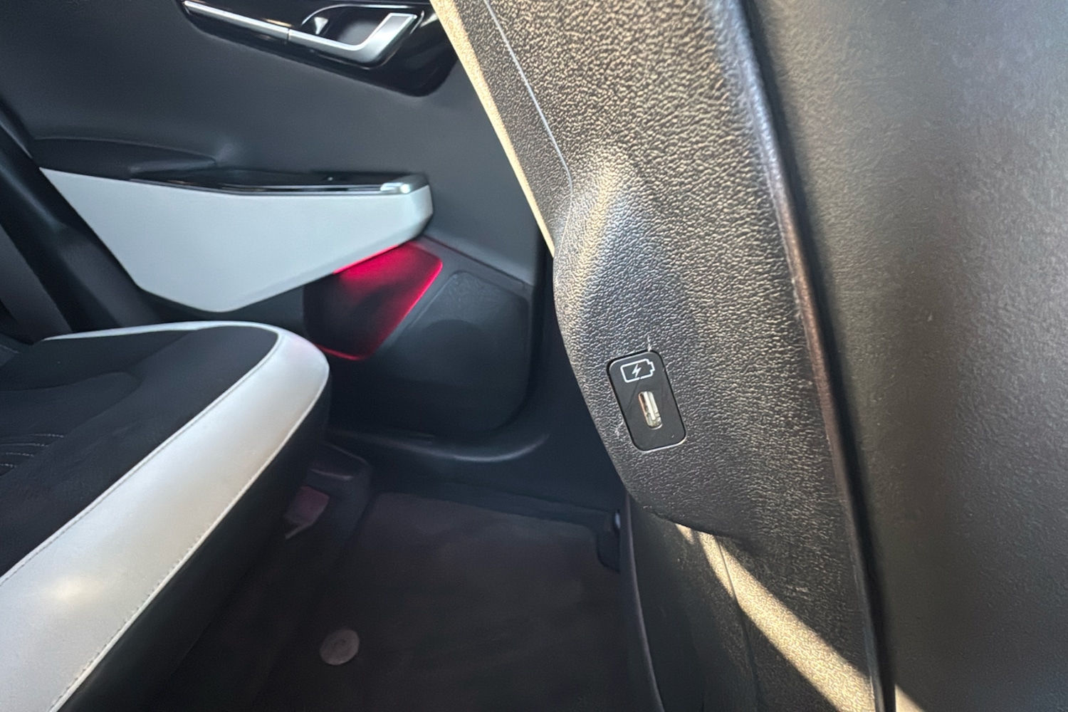 Used Kia EV6 2024 for sale - 76905891: Photo 32