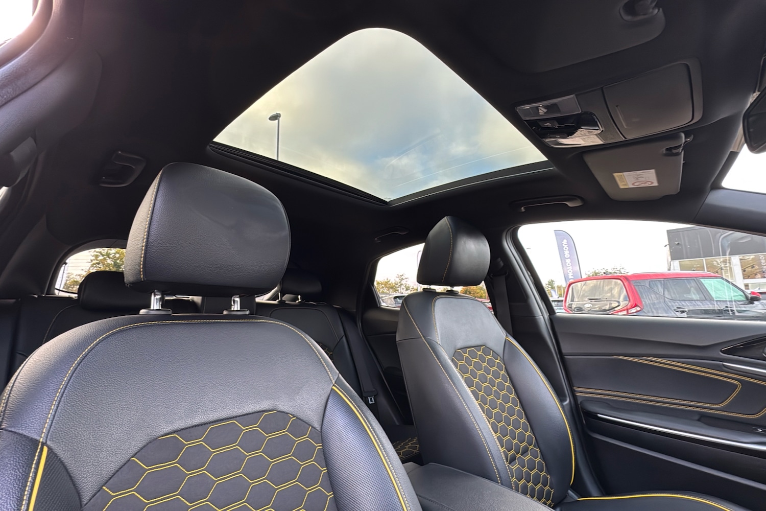 Used Kia XCeed 2020 for sale - 76364290: Photo 24