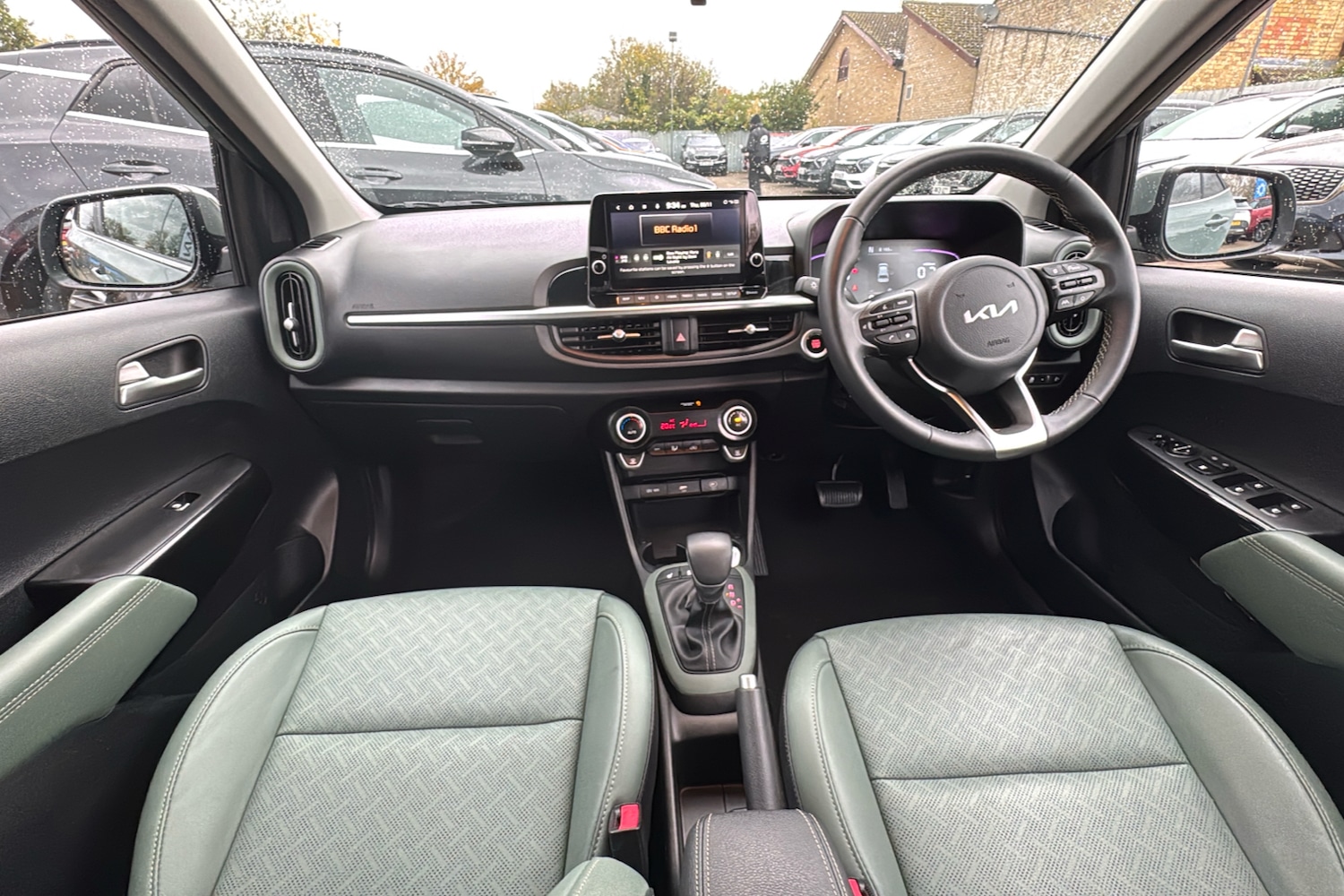 Used Kia Picanto 2024 for sale - 76476245: Photo 9