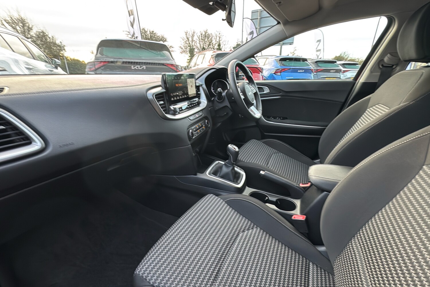 Used Kia Ceed 2025 for sale - 76502803: Photo 11