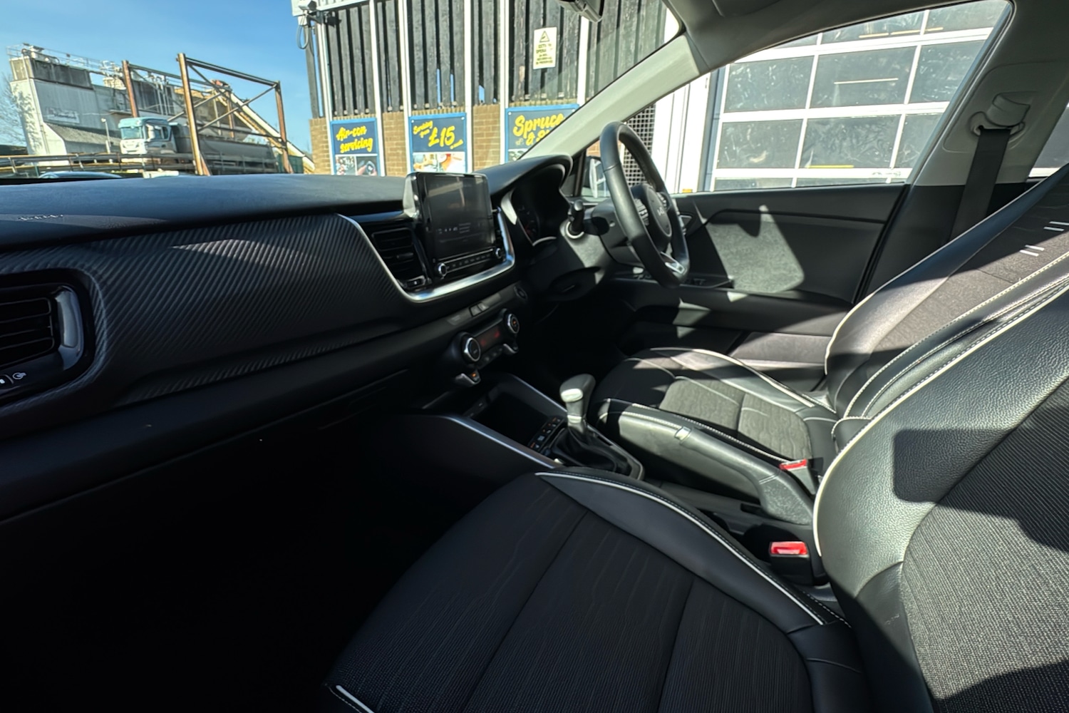 Used Kia Stonic 2024 for sale - 77527872: Photo 11