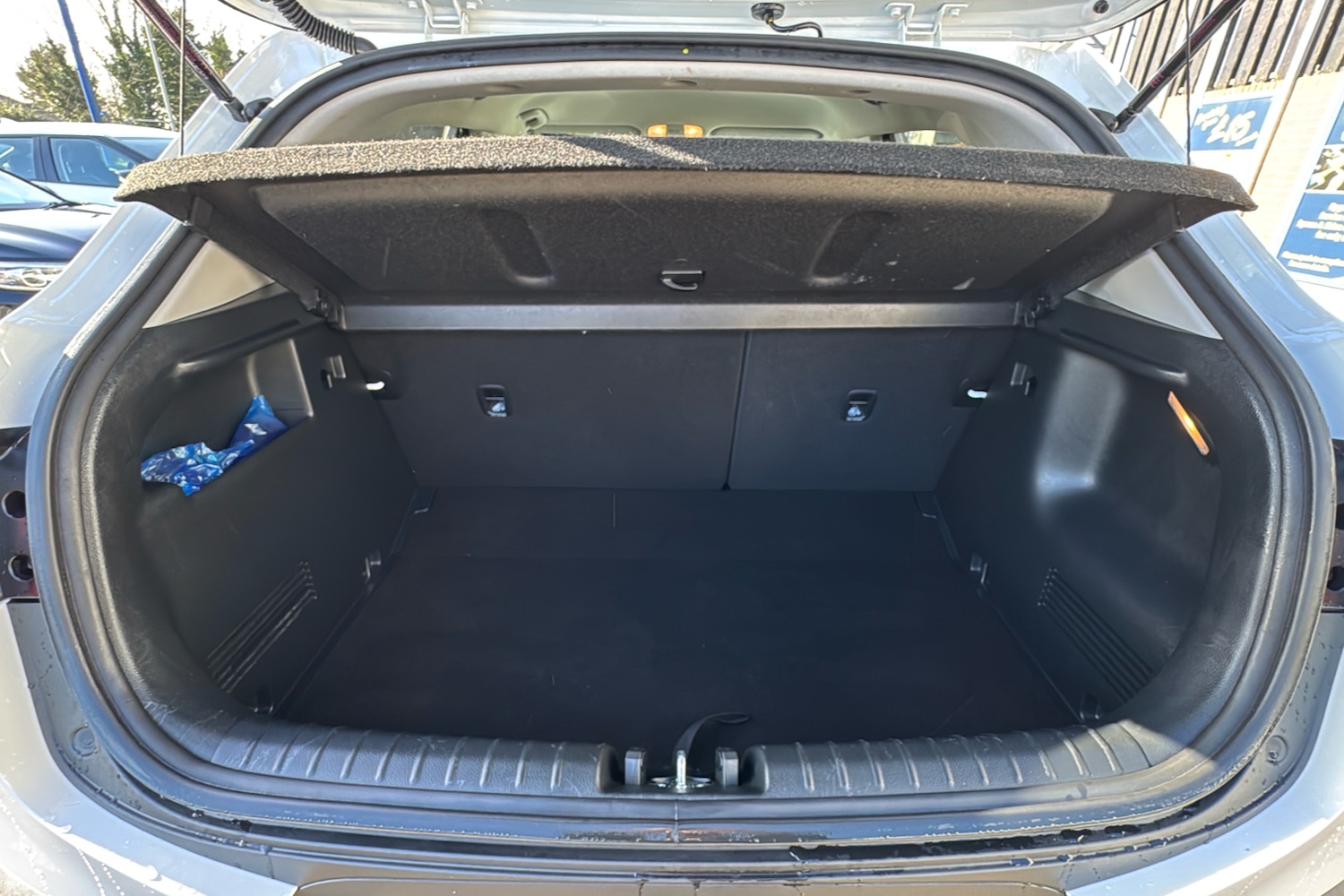 Used Kia Stonic 2024 for sale - 77527872: Photo 19