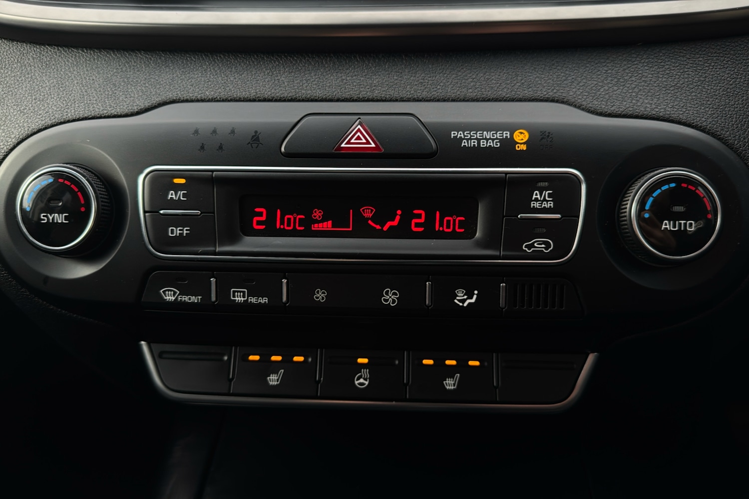 Used Kia Sorento 2018 for sale - 76529283: Photo 16