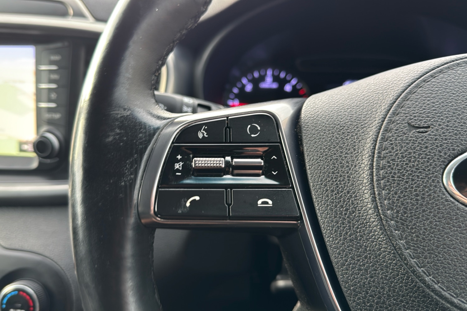 Used Kia Sorento 2018 for sale - 76529283: Photo 17