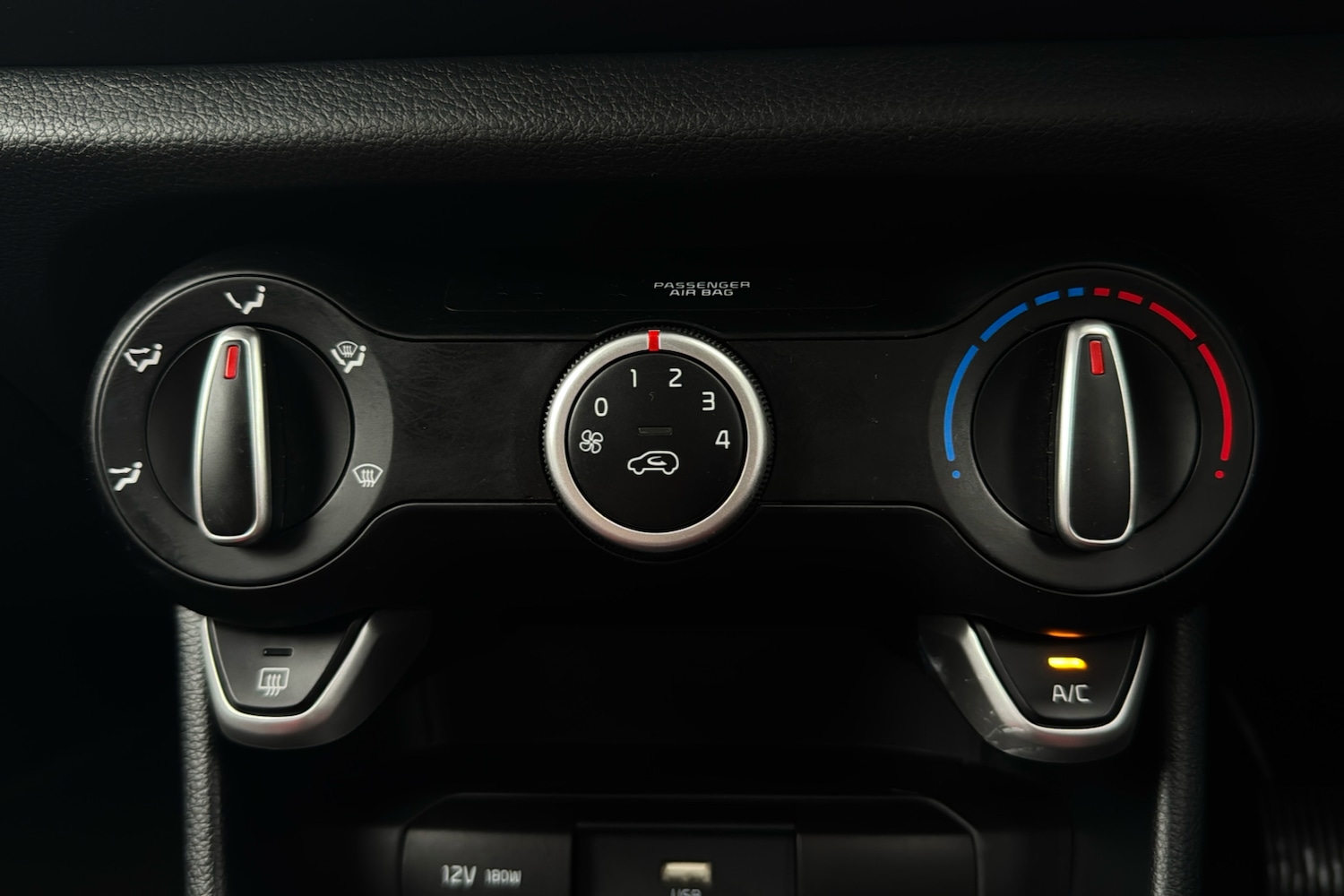 Used Kia Picanto 2022 for sale - 76461109: Photo 16