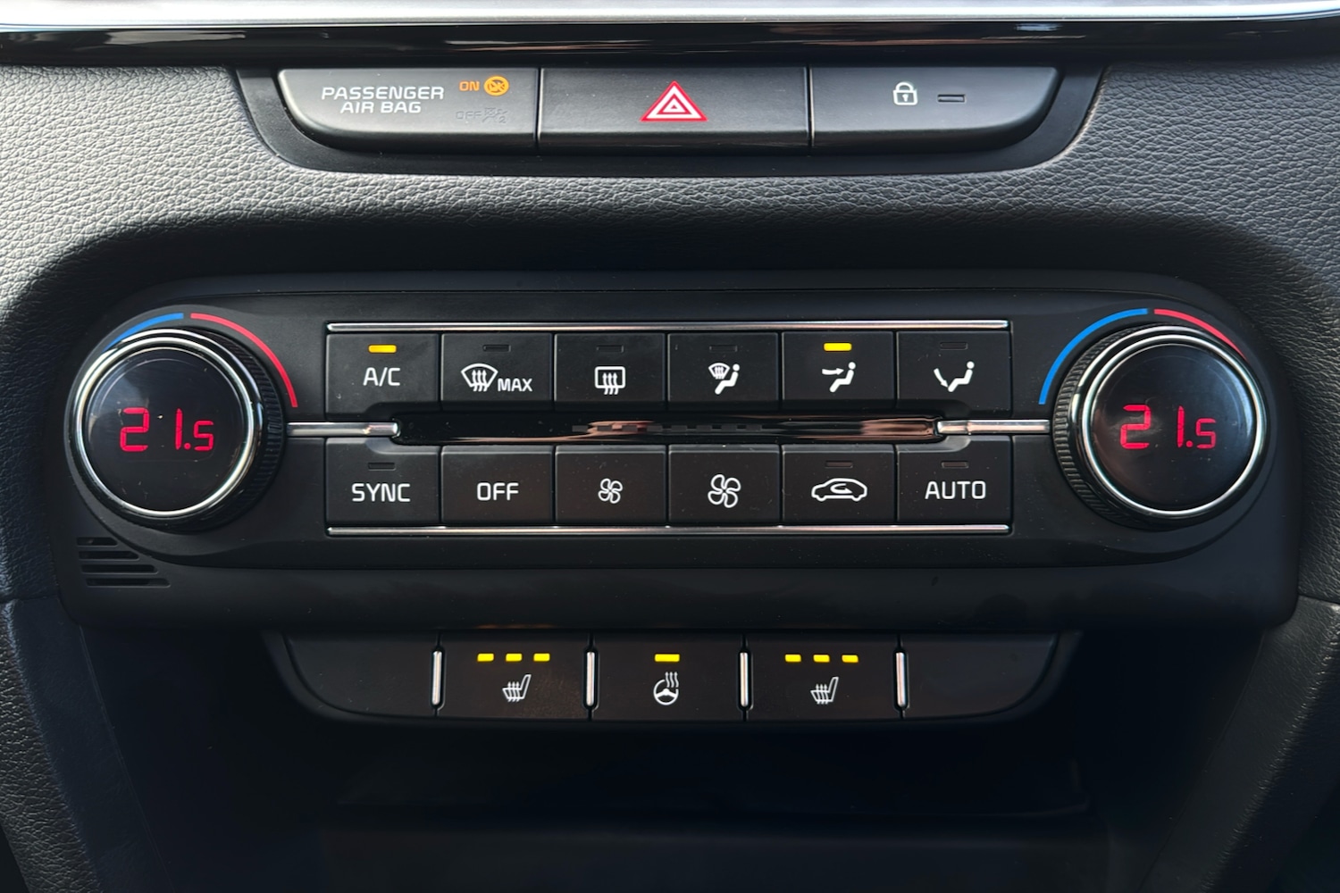 Used Kia XCeed 2020 for sale - 76461088: Photo 16