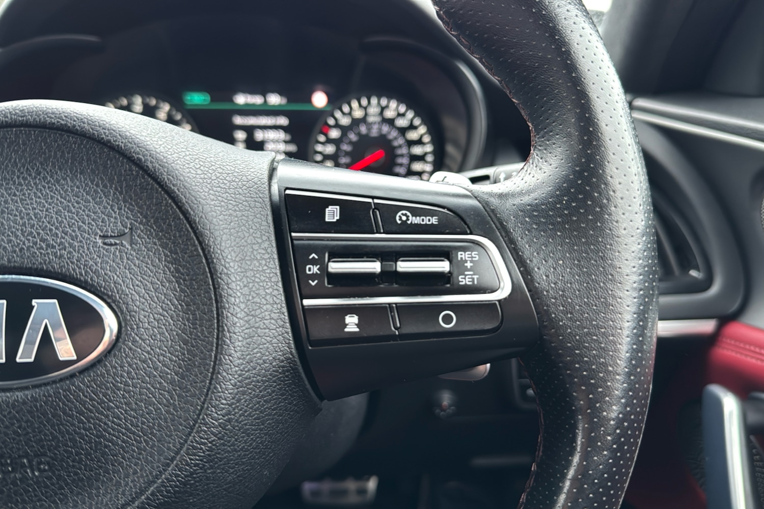 Used Kia Stinger 2018 for sale - 77390093: Photo 18