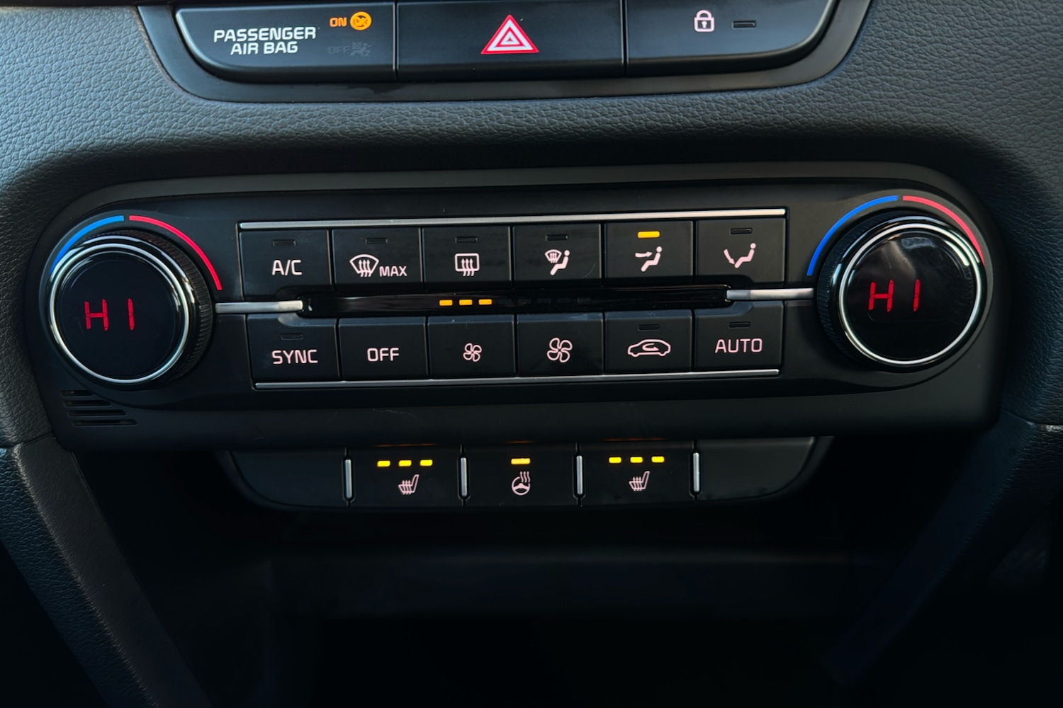 Used Kia XCeed 2023 for sale - 76339389: Photo 16