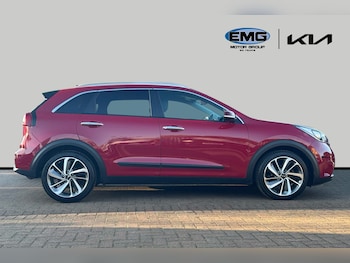 Used Kia Niro 2016 for sale - 76669420: Photo