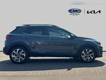 Used Kia Stonic 2021 for sale - 79190537: Photo