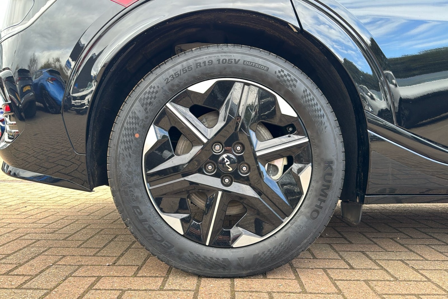 Used Kia EV6 2025 for sale - 78075209: Photo 8