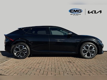 Used Kia EV6 2022 for sale - 76390889: Photo