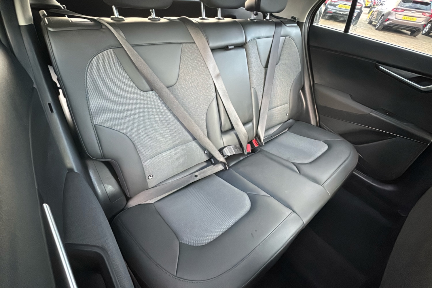 Used Kia Niro 2023 for sale - 76362365: Photo 12