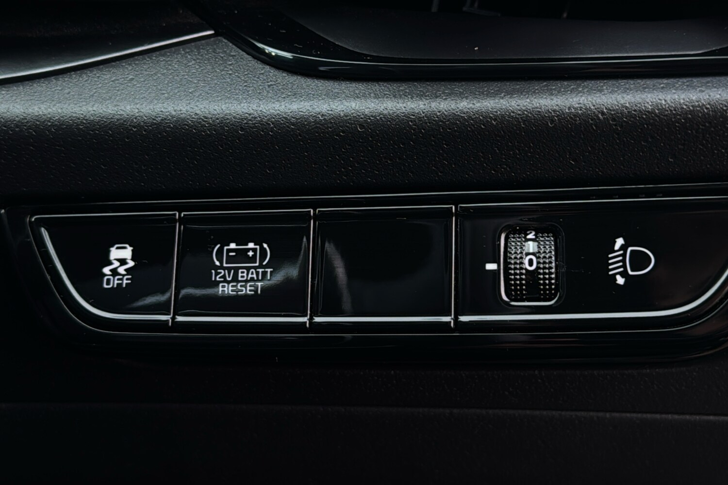 Kia Niro Hybrid 1.6h Gdi 3 Suv 5dr Petrol Hybrid Dct Euro 6 s/s 139 Bhp - Picture 24 of 24