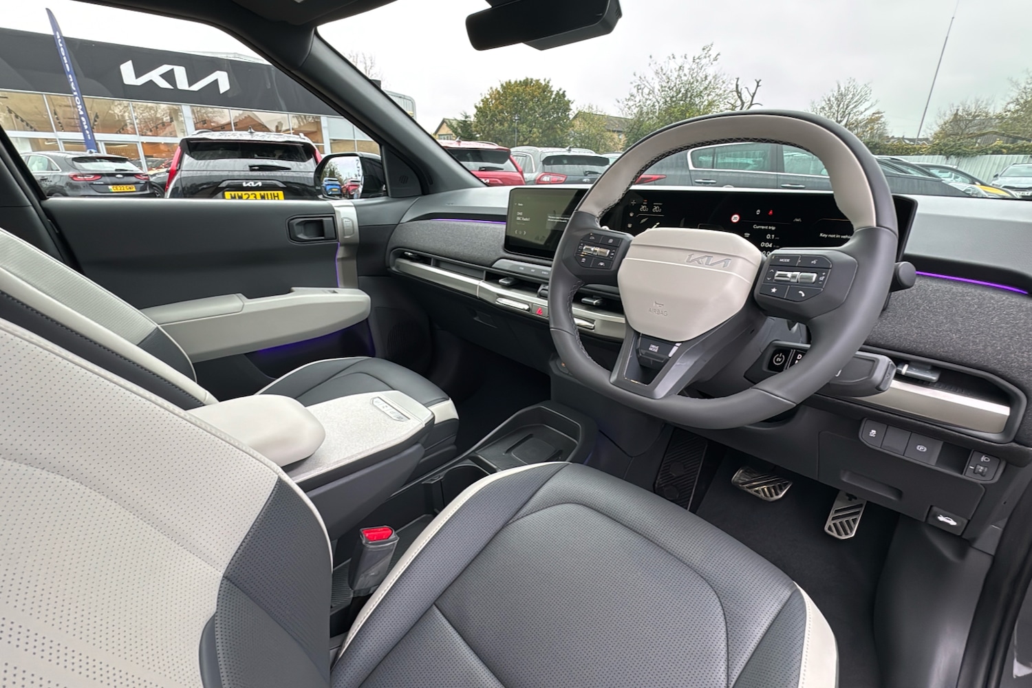 Used Kia EV3 2025 for sale - 76524069: Photo 10