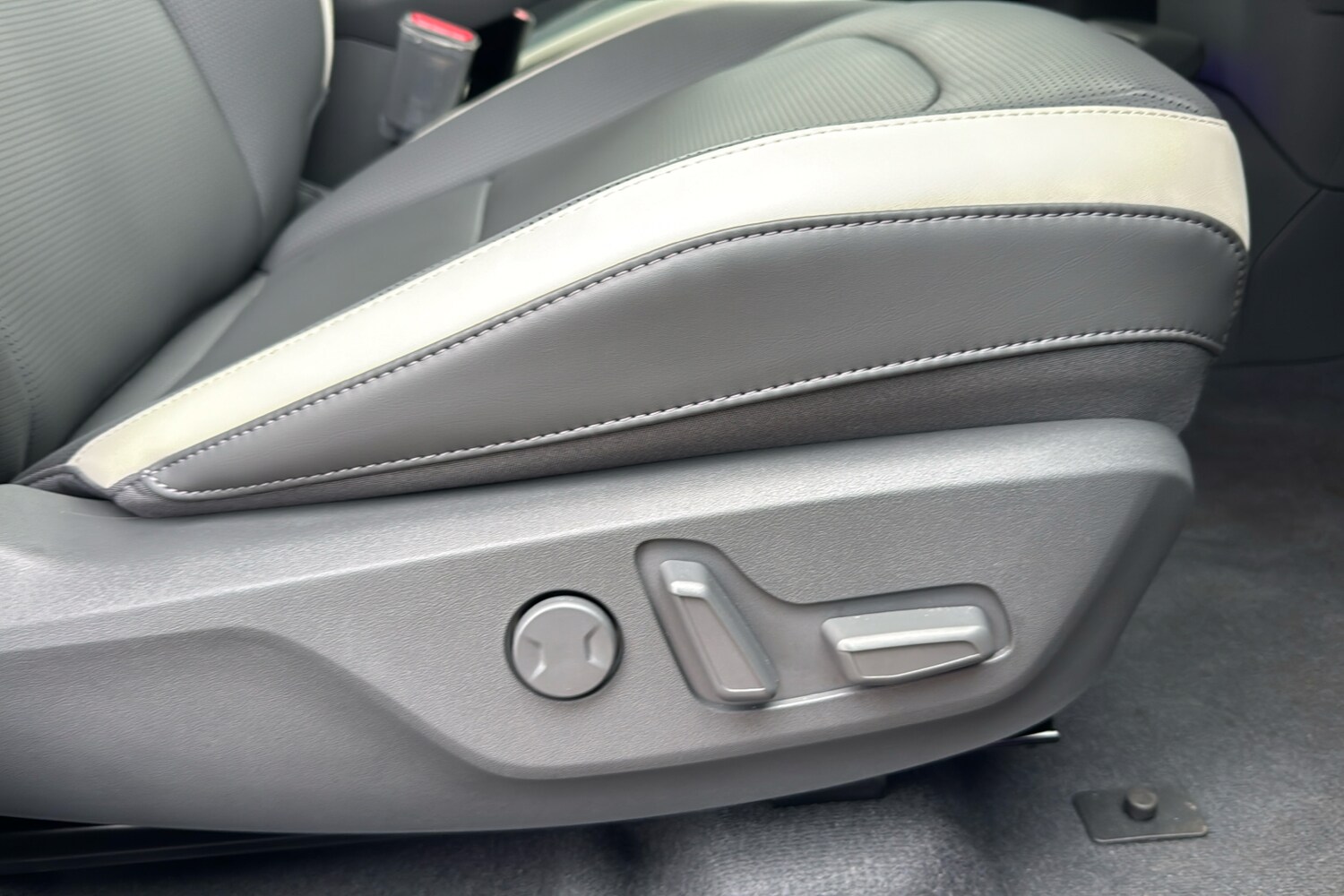 Used Kia EV3 2025 for sale - 76524069: Photo 24