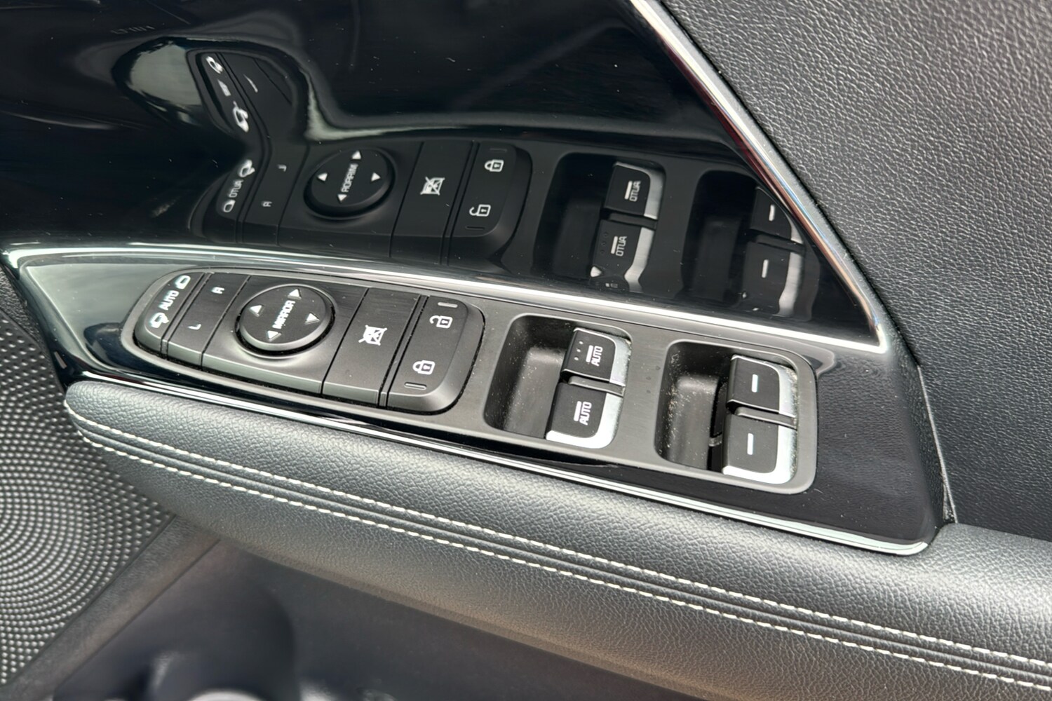 Vehicle 35
