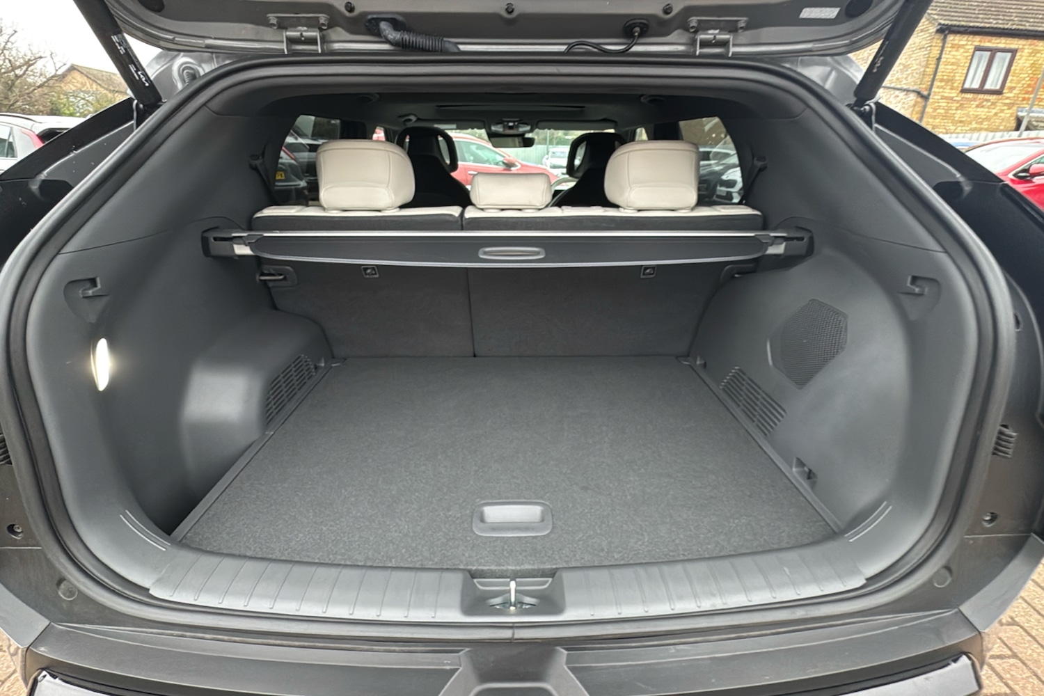 Used Kia EV3 2025 for sale - 77996369: Photo 19