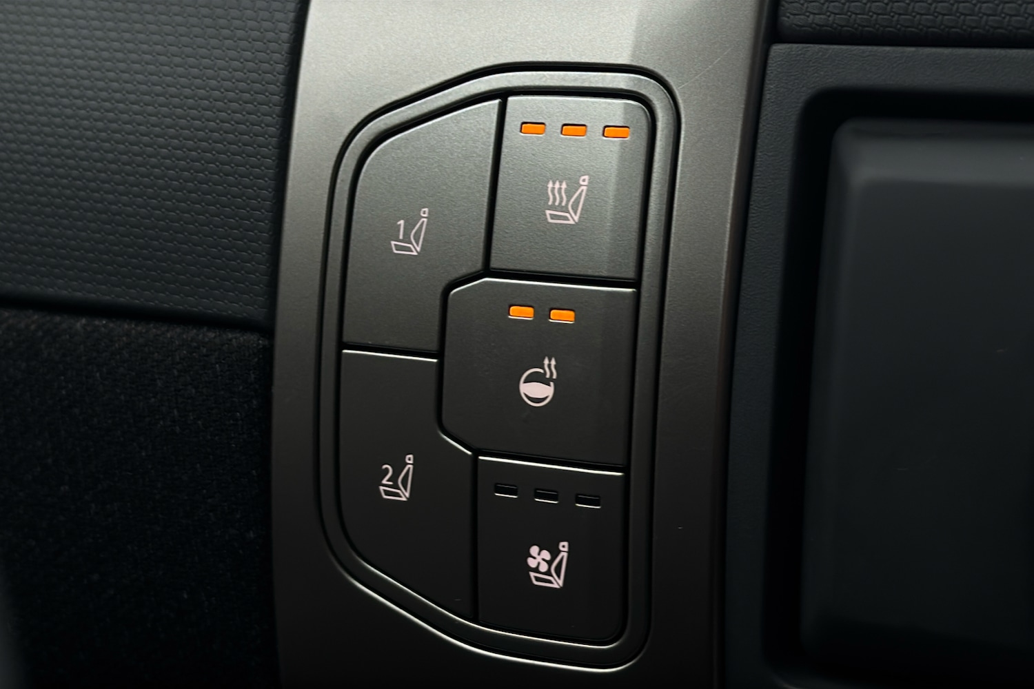 Used Kia EV3 2025 for sale - 77996369: Photo 22