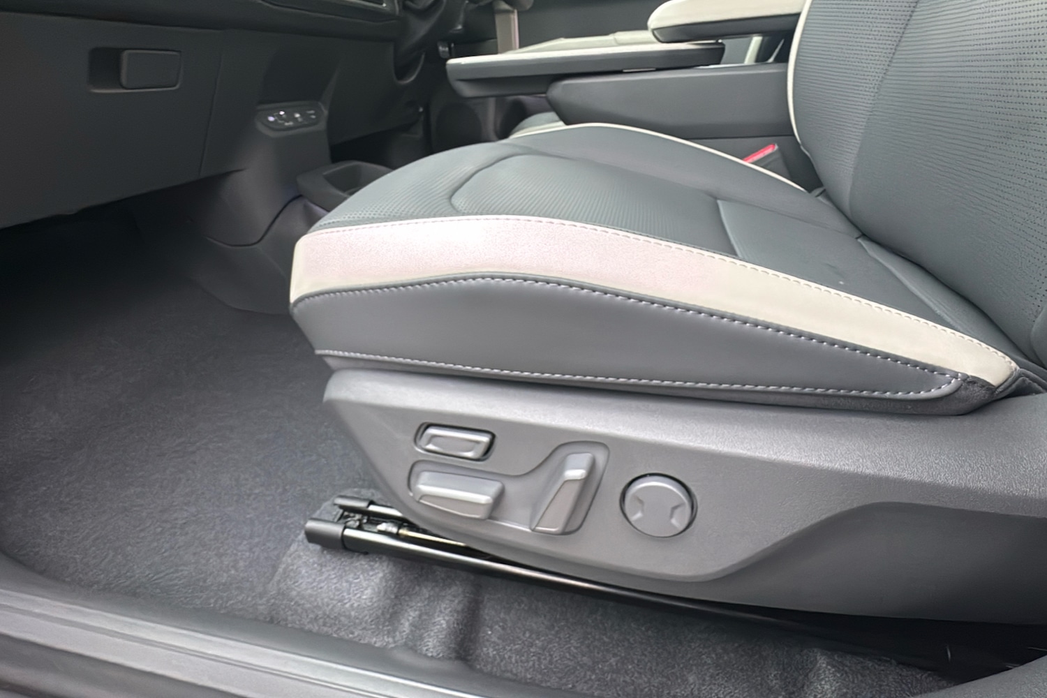 Used Kia EV3 2025 for sale - 77996369: Photo 30