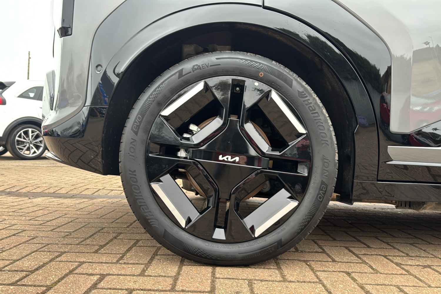 Used Kia EV3 2025 for sale - 77996369: Photo 8