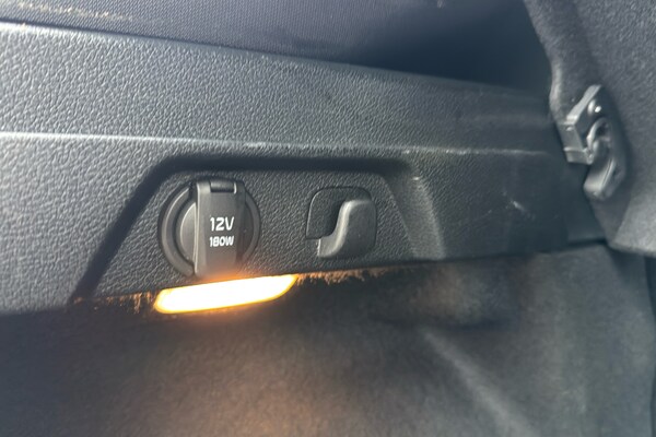 Used Kia XCeed 2023 for sale - 76177308: Photo 27