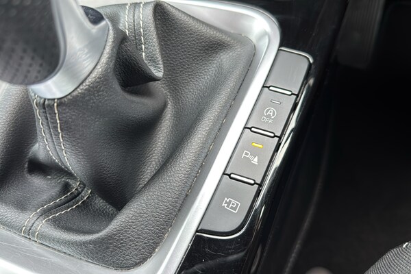 Used Kia XCeed 2023 for sale - 76177308: Photo 31