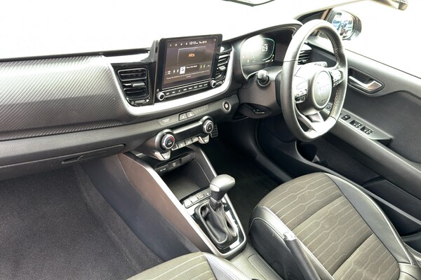 Used Kia Stonic 2025 for sale - 76034436: Photo 11