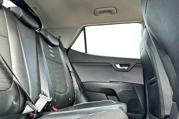 Used Kia Stonic 2025 for sale - 76034436: Photo 12