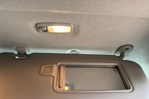 Used Kia Stonic 2025 for sale - 76034436: Photo 36