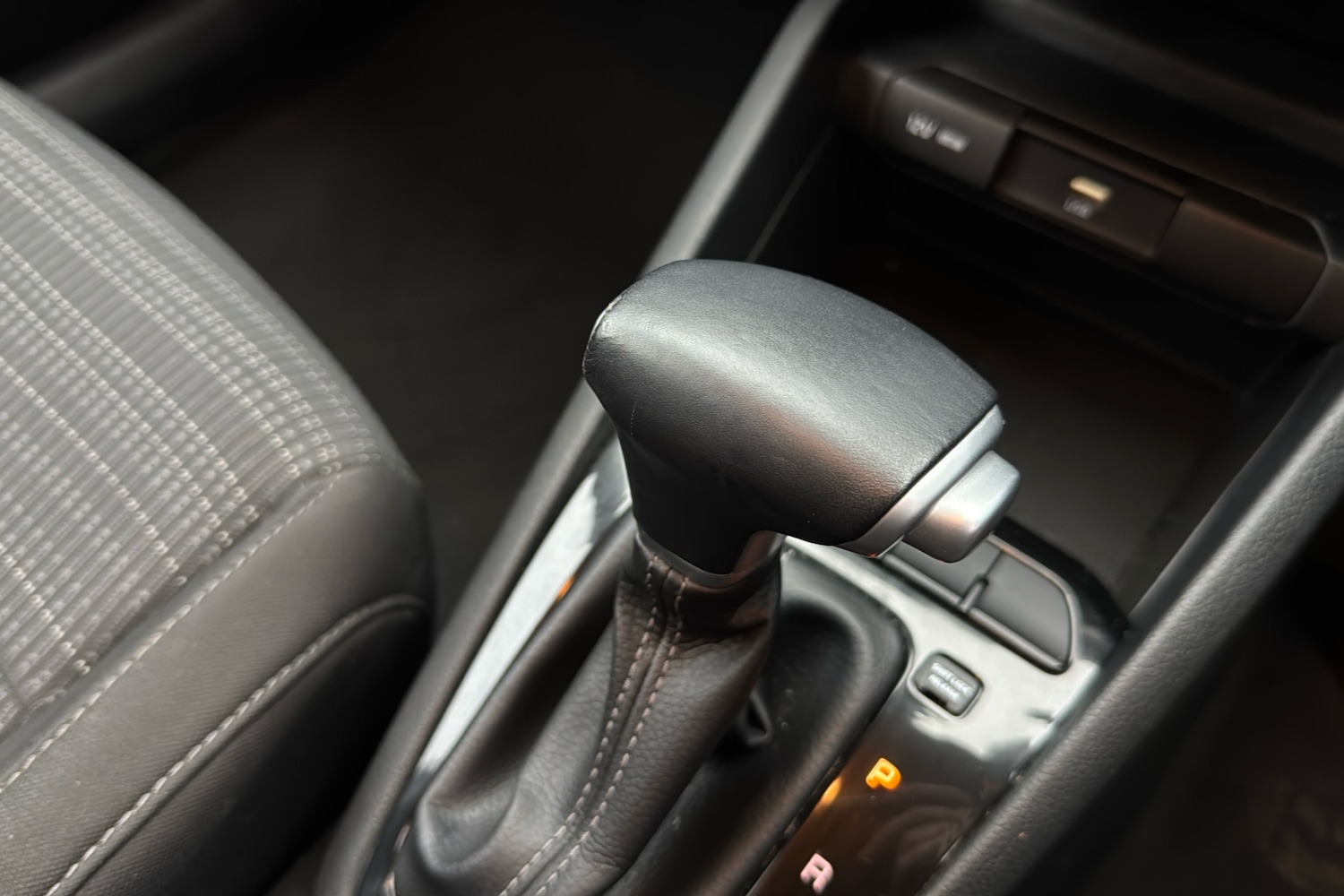 Used Kia Stonic 2022 for sale - 77135237: Photo 13