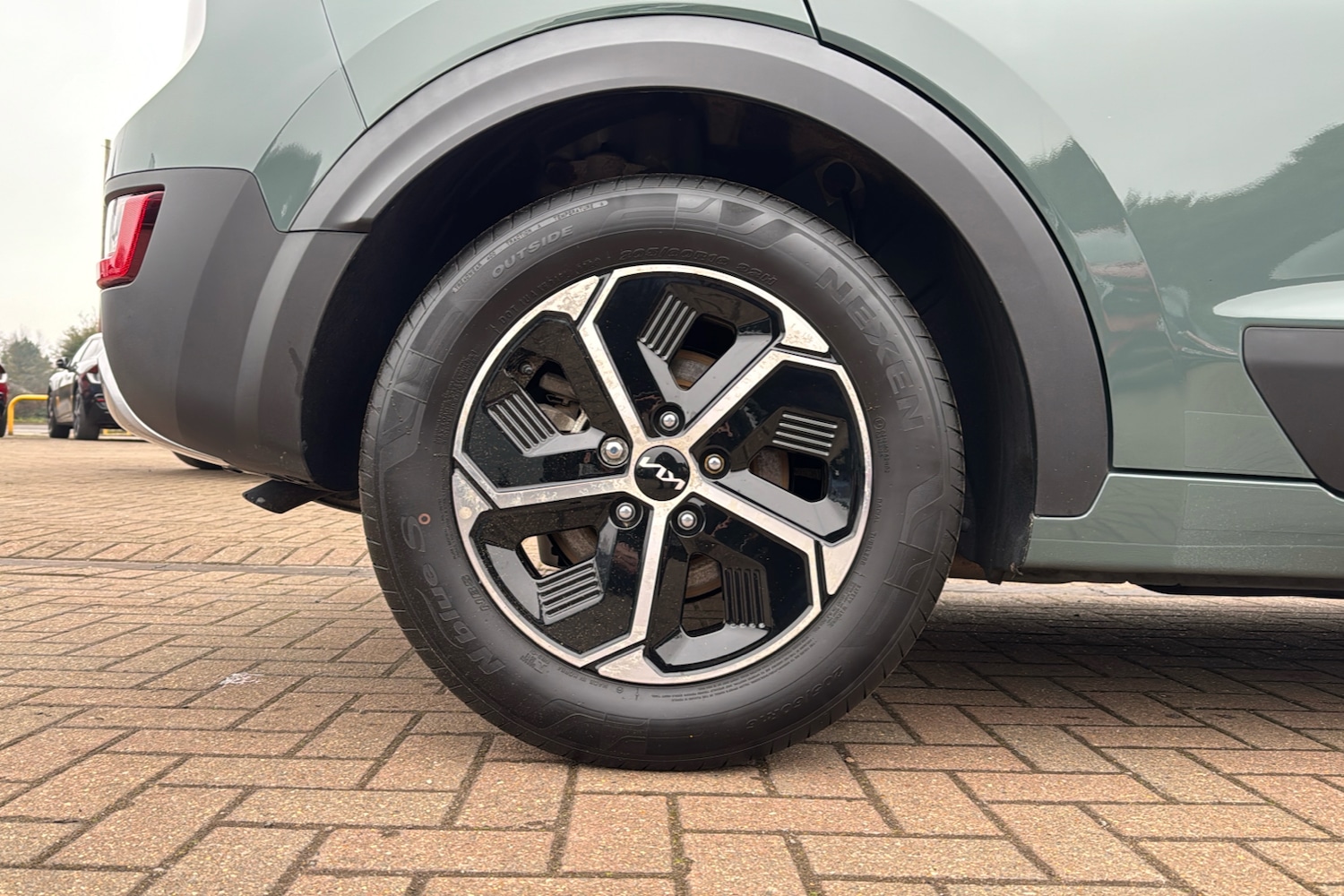 Used Kia Niro 2023 for sale - 77429396: Photo 8