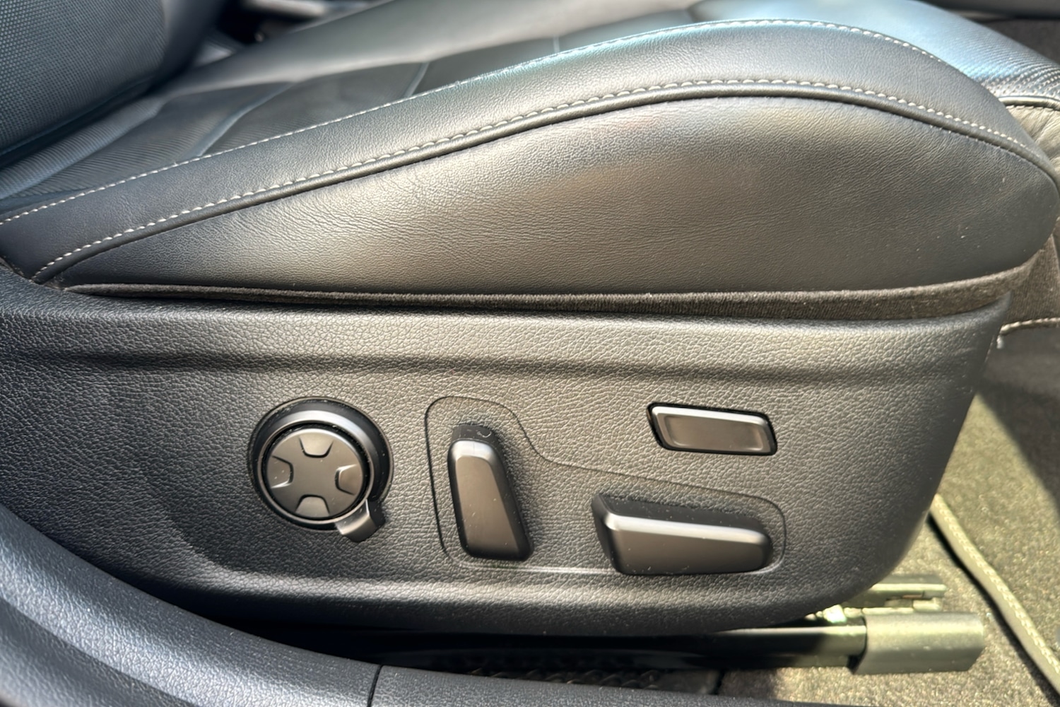 Used Kia Stinger 2018 for sale - 77061251: Photo 35