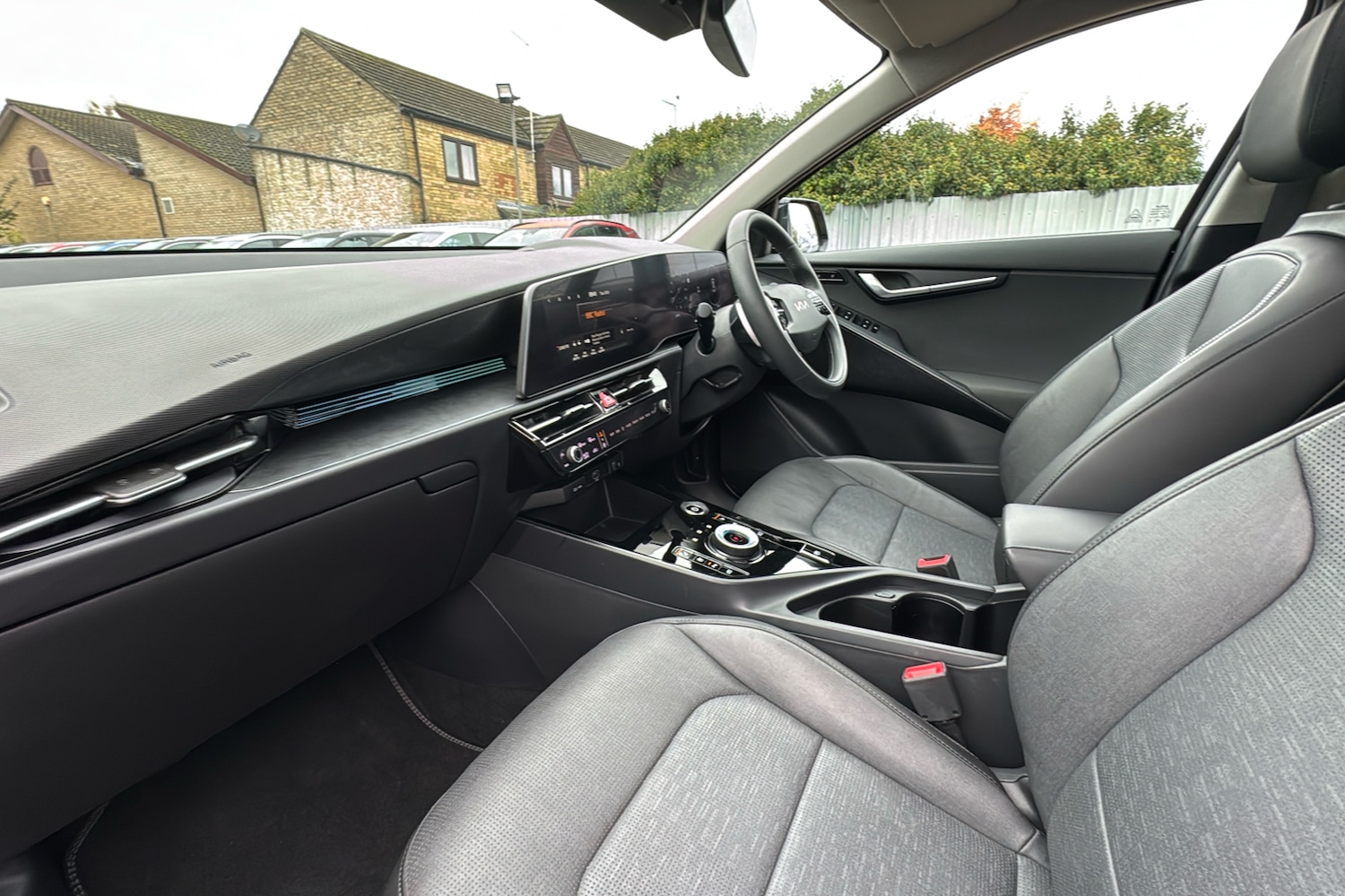 Used Kia Niro 2025 for sale - 76827860: Photo 11