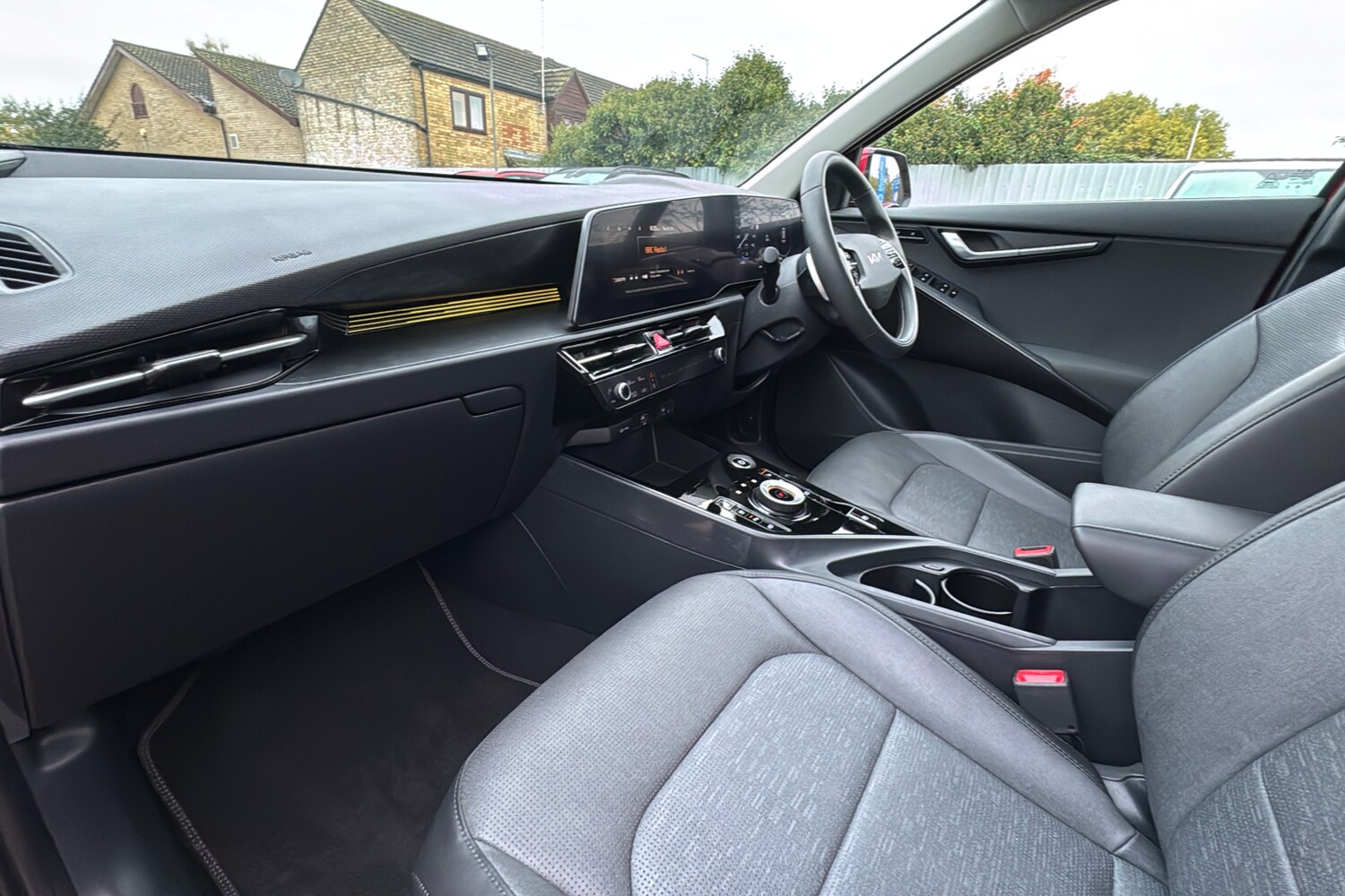 Used Kia Niro 2025 for sale - 76310394: Photo 11