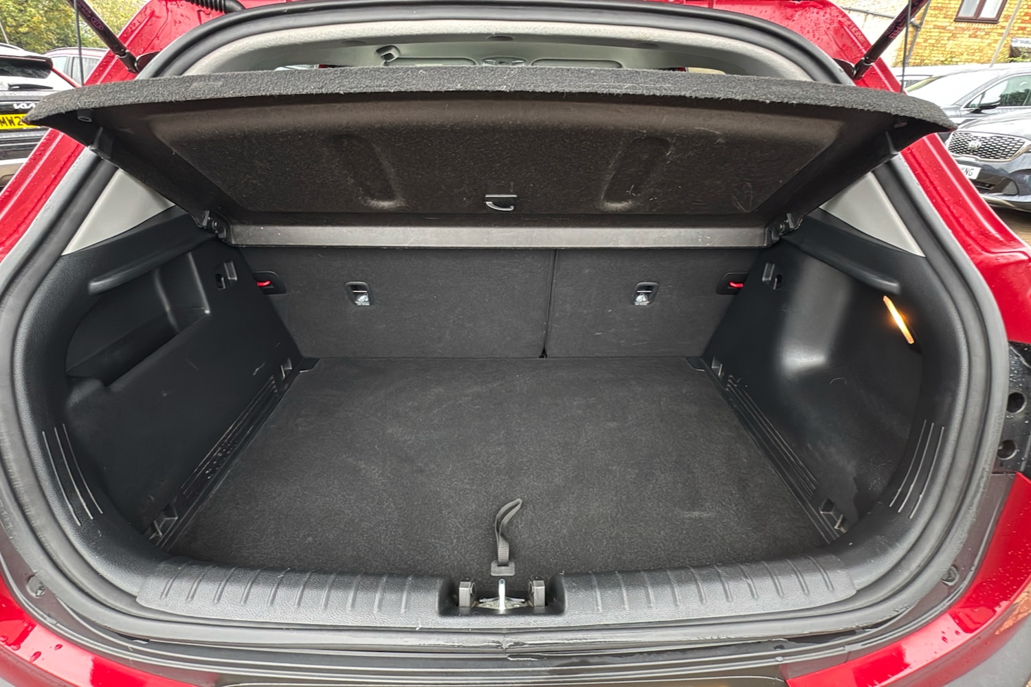 Used Kia Stonic 2020 for sale - 76553360: Photo 19