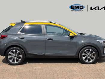 Used Kia Stonic 2023 for sale - 75053115: Photo