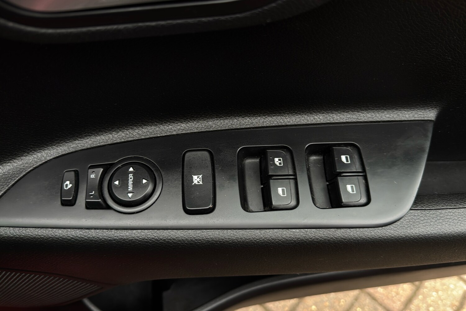 Used Kia Stonic 2022 for sale - 77473227: Photo 27