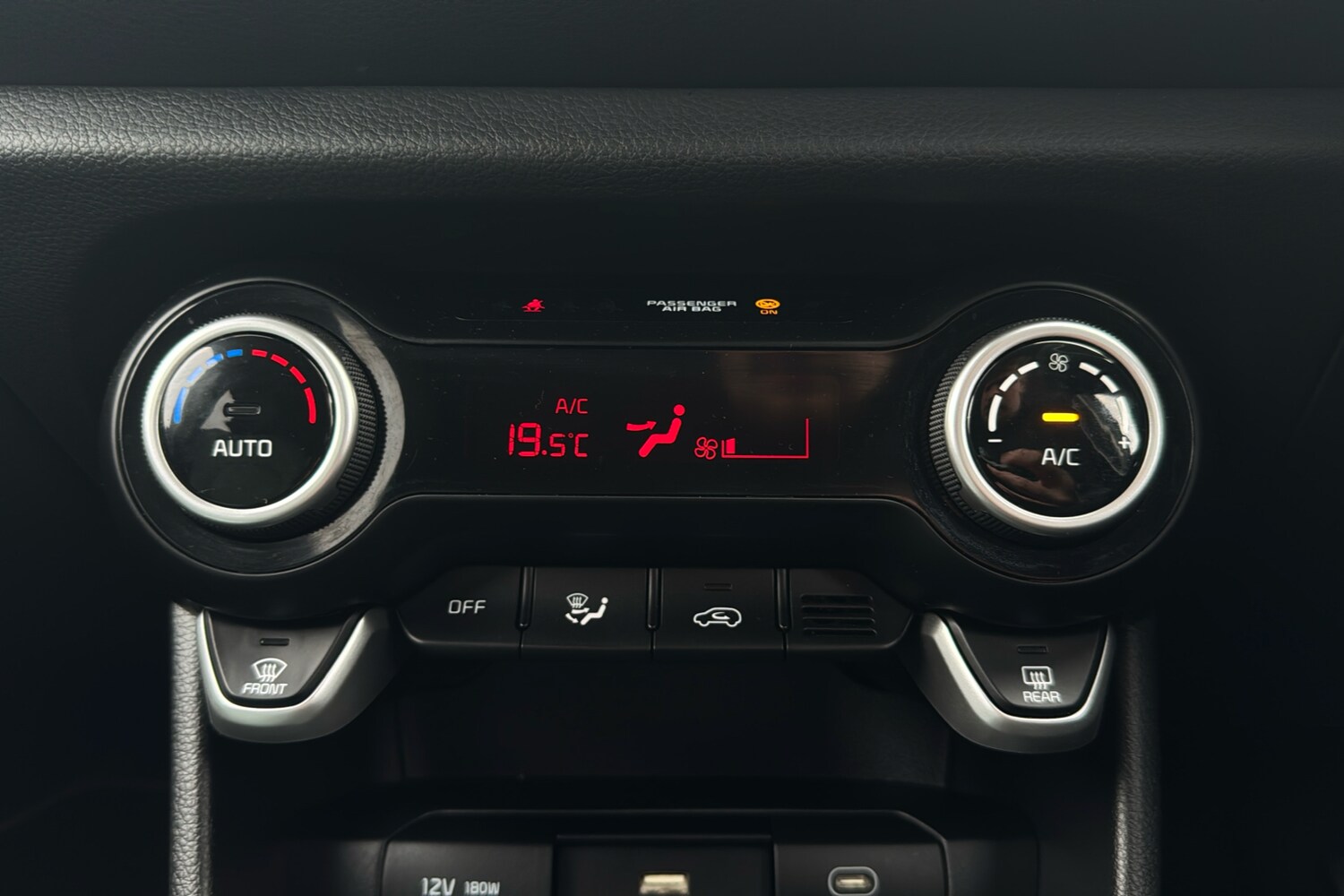 Used Kia Picanto 2024 for sale - 76442576: Photo 15