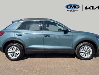 Used Volkswagen T-Roc 2023 for sale - 74623391: Photo