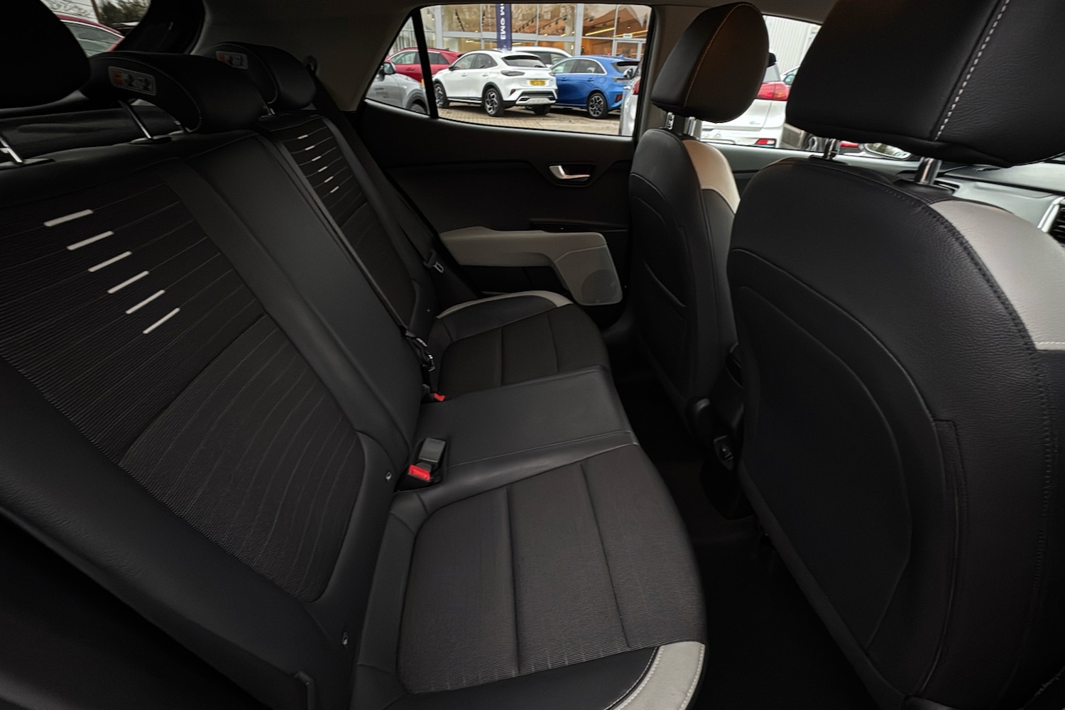 Used Kia Stonic 2019 for sale - 77069734: Photo 12