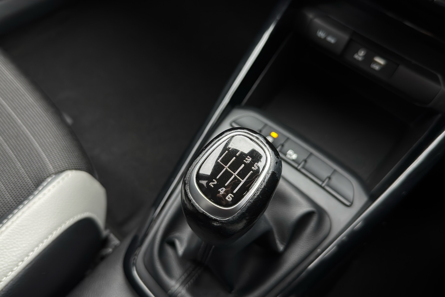 Used Kia Stonic 2019 for sale - 77069734: Photo 13