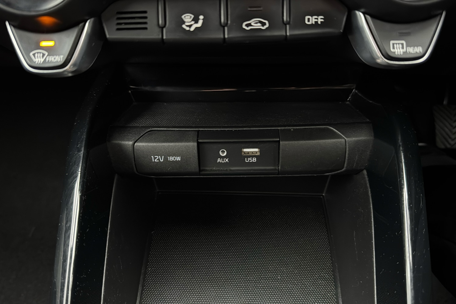 Used Kia Stonic 2019 for sale - 77069734: Photo 22