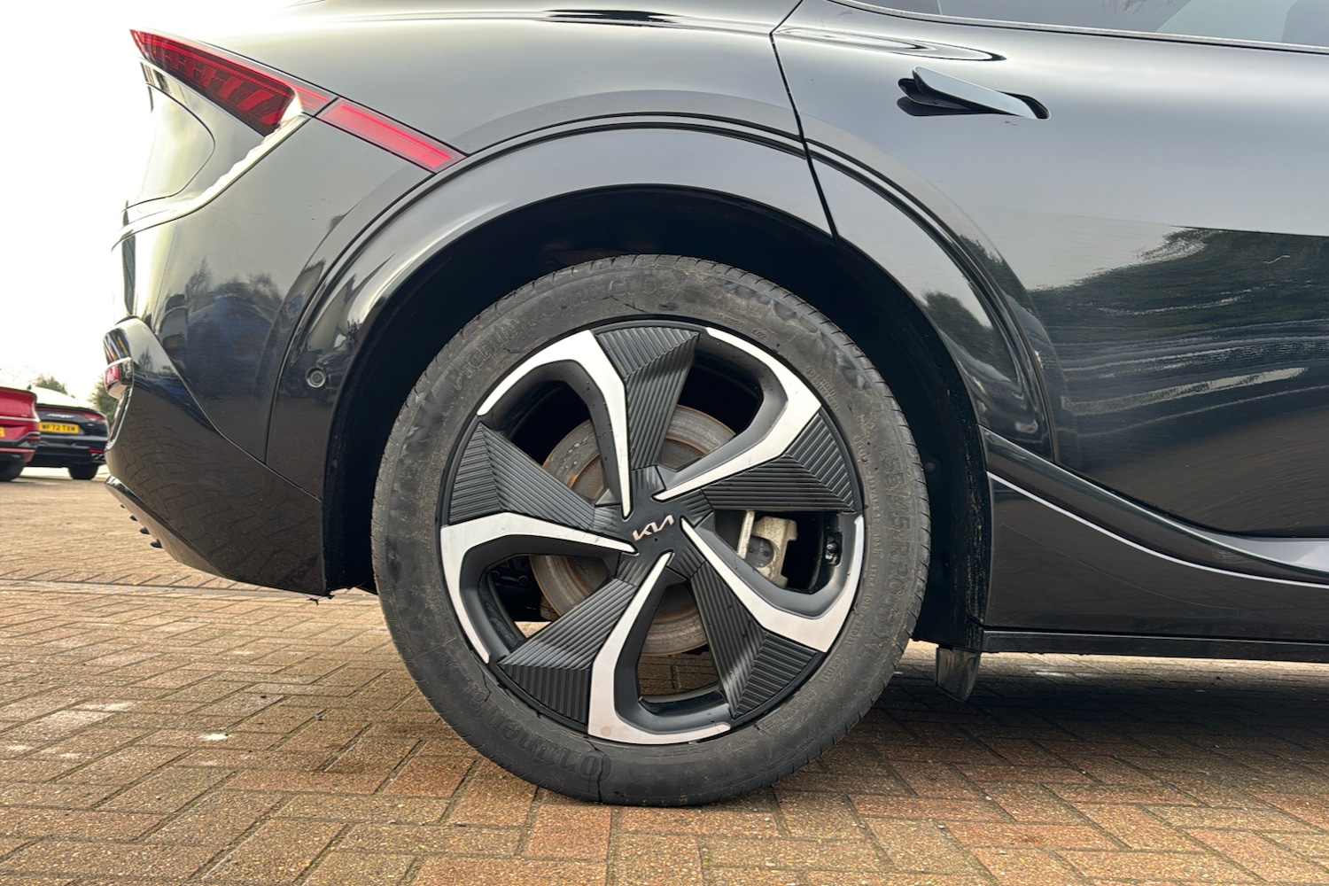 Used Kia EV6 2022 for sale - 77136795: Photo 8