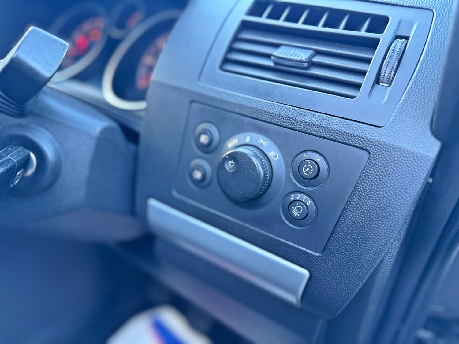 Used Vauxhall Zafira 2012 for sale - 76670932: Photo 17