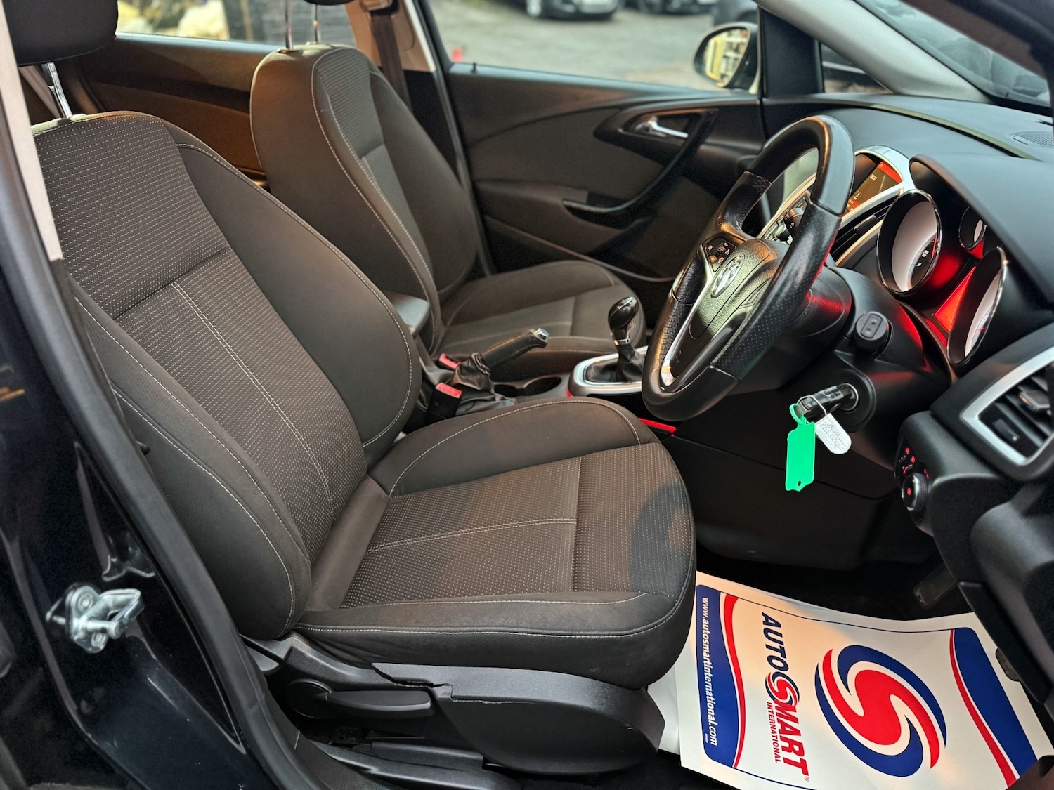 Used Vauxhall Astra 2015 for sale - 77001803: Photo 14