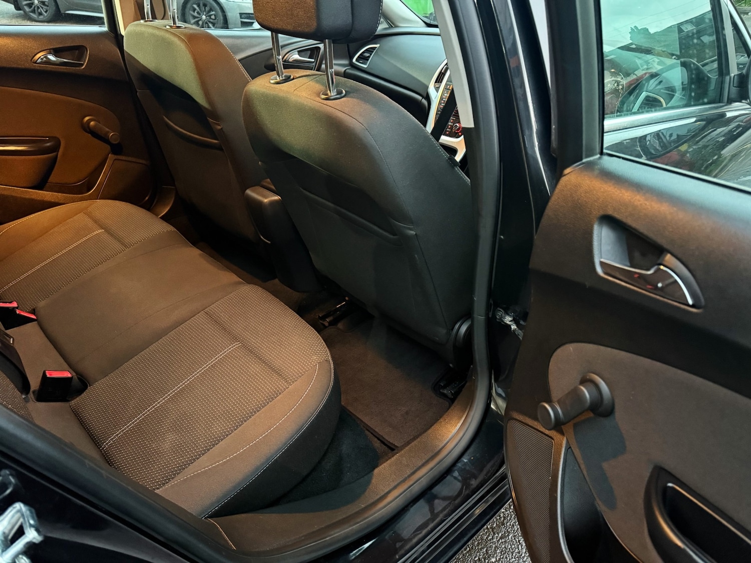 Used Vauxhall Astra 2015 for sale - 77001803: Photo 19